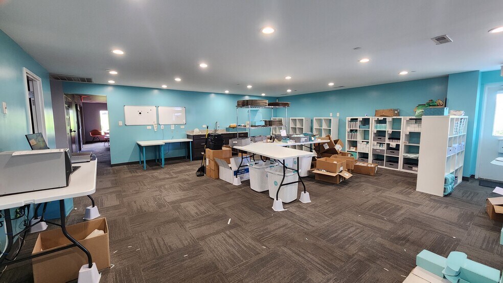 More Photos Of 2661 Byington Solway Rd, Knoxville Warehouse For Lease