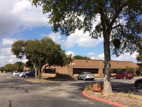 More Photos Of 1701-1801 Gateway Blvd, Richardson Medical For Lease