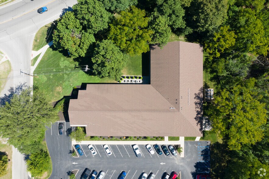 More Photos Of 1716 Perrysburg Holland Rd, Holland Loft Creative Space For Lease