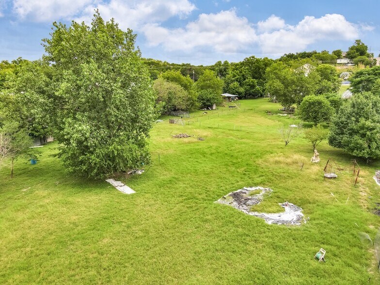 More Photos Of 7901 FM 969 Rd, Austin Land For Lease