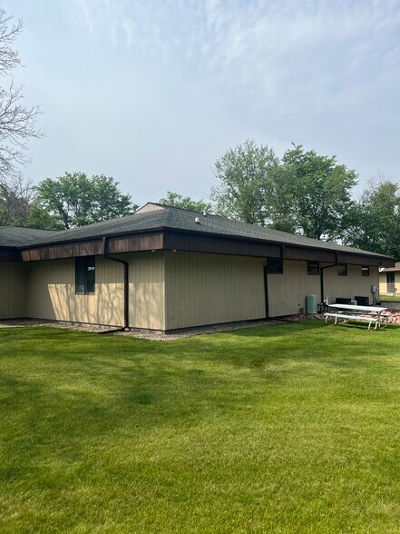 More Photos Of 3504 E Maria Dr, Stevens Point Medical For Sale