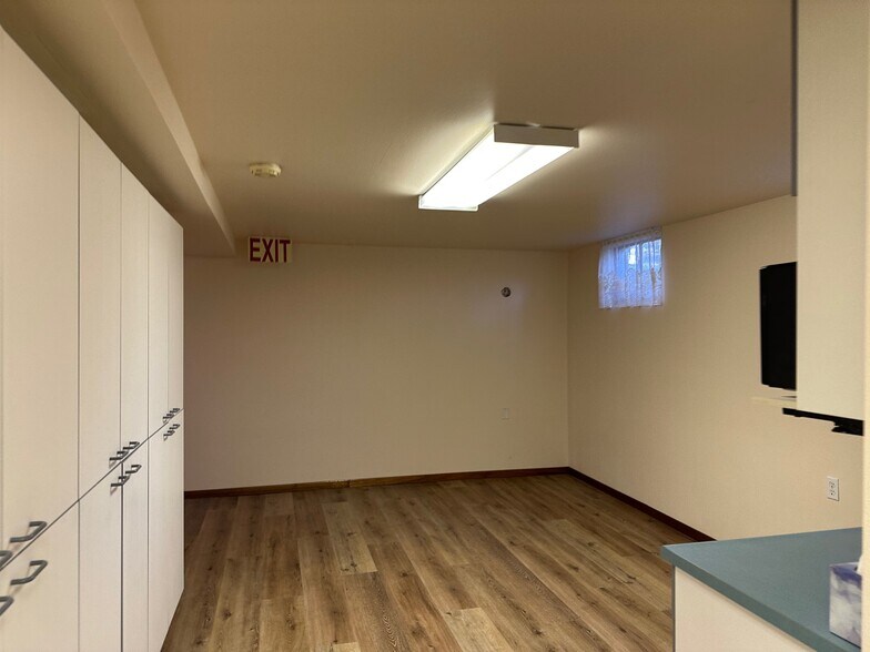 More Photos Of 1415 GRAND Blvd, Vancouver Medical For Sale