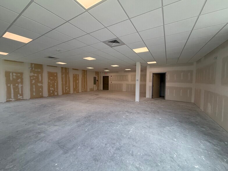 More Photos Of 65 Route 108, Newfields Freestanding For Lease