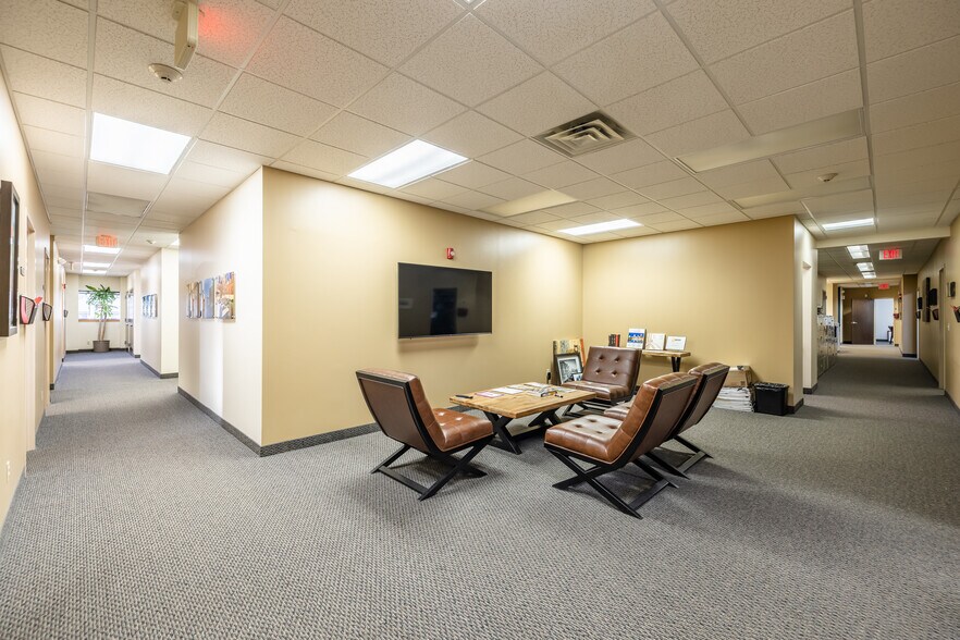 More Photos Of 1170 Pittsford-Victor Rd, Pittsford Office For Sale