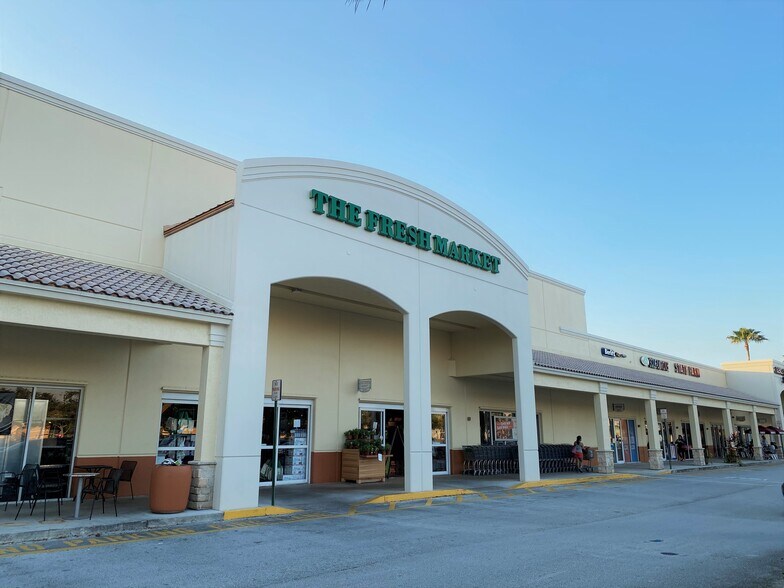More Photos Of 2000-2300 N Flamingo Rd, Pembroke Pines Unknown For Lease