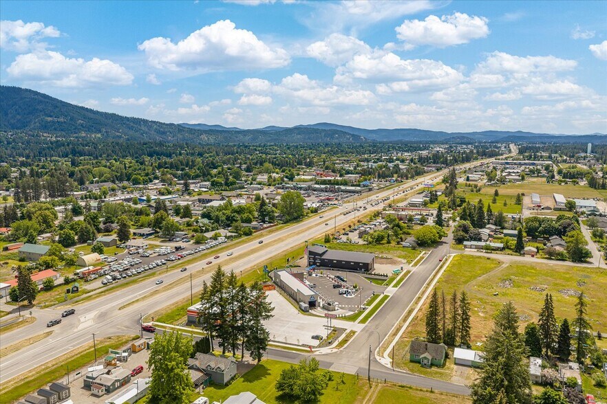 More Photos Of 9878 Kirkpatrick st, Hayden Office For Sale