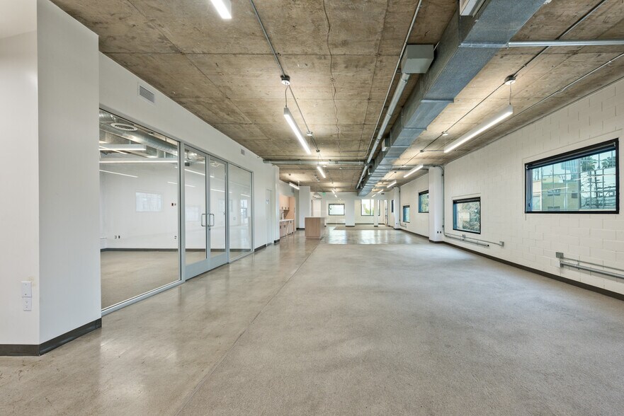 Primary Photo Of 11388-11390 W Olympic Blvd, Los Angeles Loft Creative Space For Lease