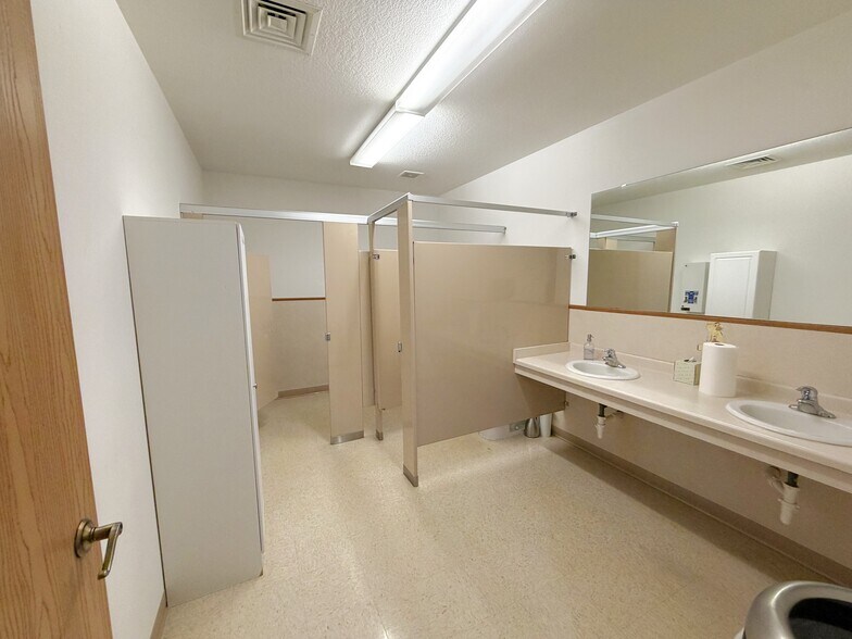 More Photos Of 23973 S Hazelwood Dr, Nisswa Flex For Sale