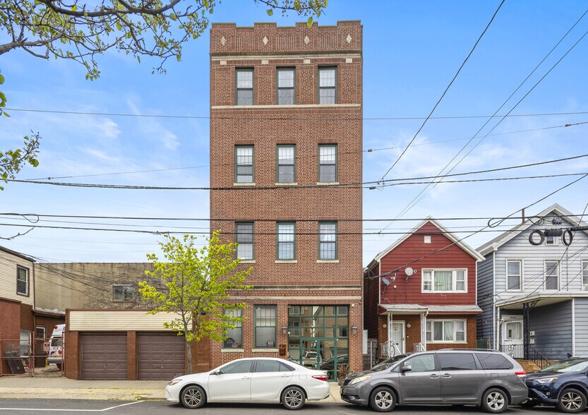 More Photos Of 9 E 18th St, Bayonne Apartments For Sale