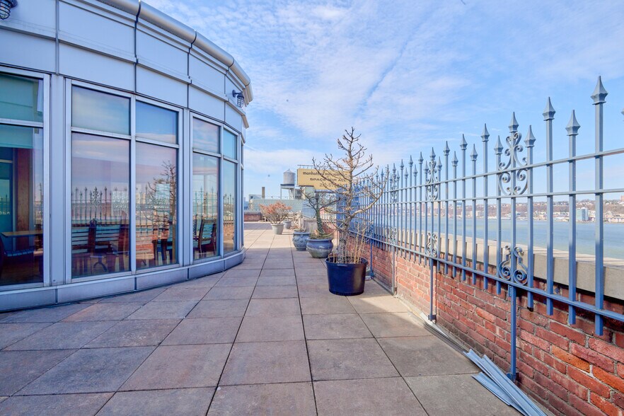 More Photos Of 583 Riverside Dr, New York Apartments For Lease