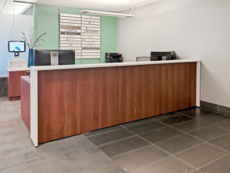 More Photos Of 12600 Hill Country Blvd, Bee Cave Coworking Space