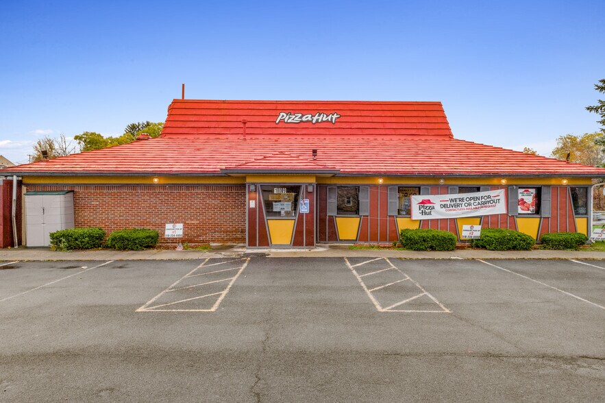 Primary Photo Of 109 Barnerville Rd, Cobleskill Restaurant For Lease