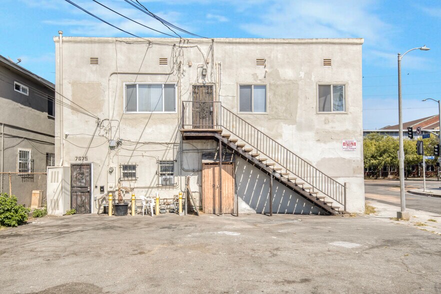 More Photos Of 7675-7679 S San Pedro St, Los Angeles Apartments For Sale