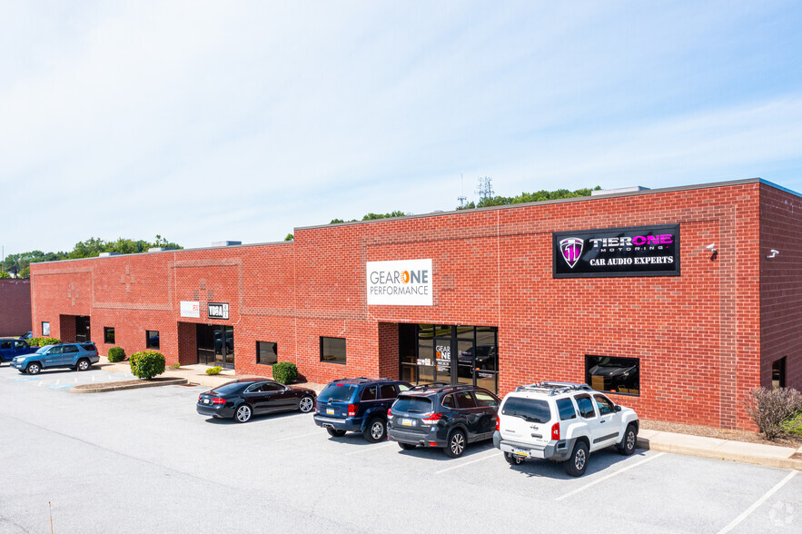 Primary Photo Of 15 Hagerty Blvd, West Chester Light Manufacturing For Lease