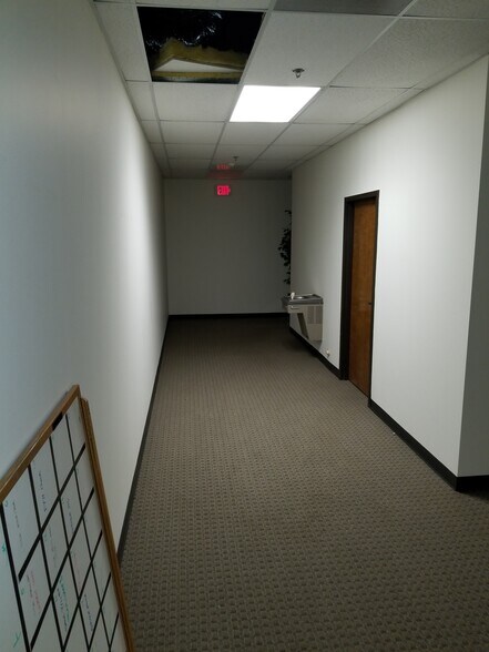 More Photos Of 5730 Oakbrook Pky, Norcross Distribution For Lease