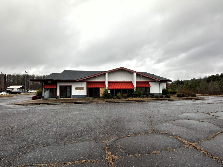 Primary Photo Of 3352 15th Avenue Blvd SE, Conover Restaurant For Sale