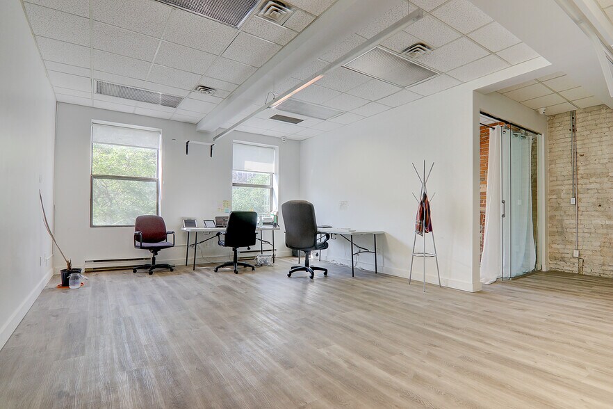 More Photos Of 66 Gerrard St E, Toronto Storefront Retail Office For Lease