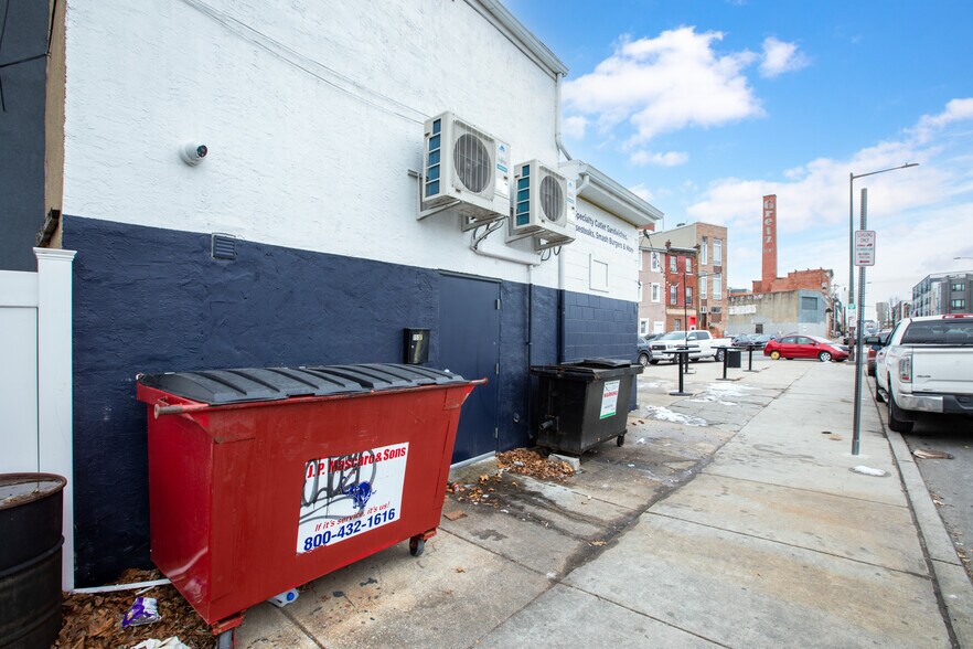 More Photos Of 1517 N 4th St, Philadelphia Showroom For Sale