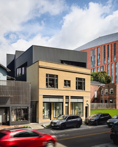 More Photos Of 15 Allen St, Buffalo Apartments For Lease