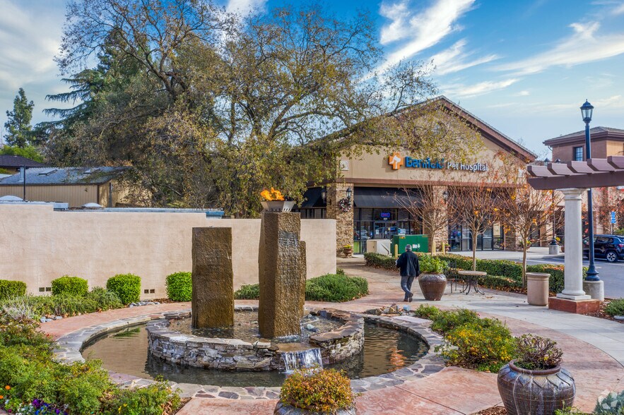 More Photos Of 5440 Hazel Ave, Fair Oaks Unknown For Lease