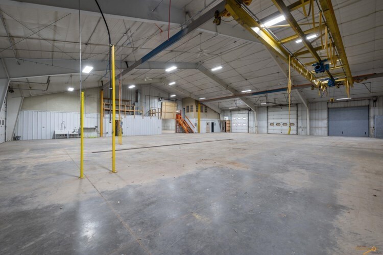 More Photos Of 27592 N 79 Hwy, Hot Springs Warehouse For Sale