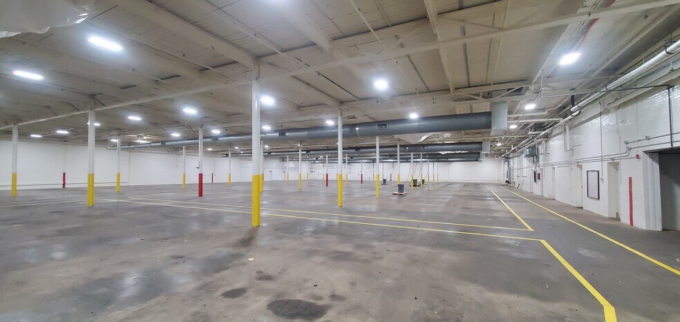 More Photos Of 1947 N Fayetteville St, Asheboro Manufacturing For Lease