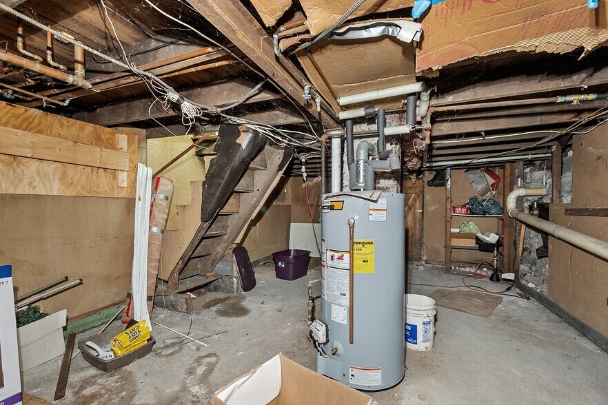 More Photos Of 13 Groton Pl, Worcester Apartments For Sale