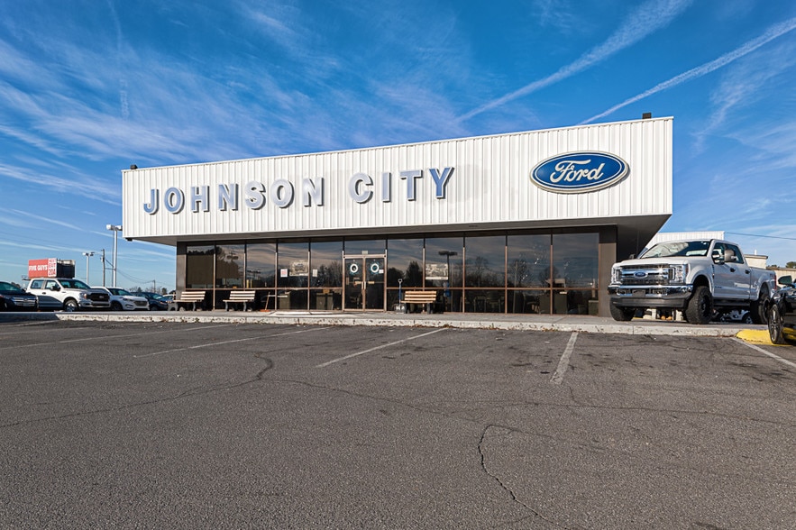 Primary Photo Of 207 Princeton Rd, Johnson City Auto Dealership For Sale