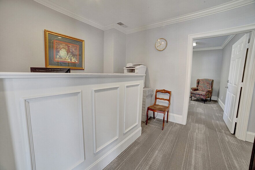 More Photos Of 113 Glenn Ave, Trussville Office Residential For Sale