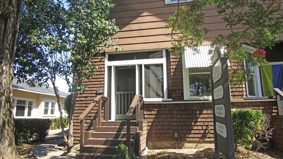 More Photos Of 1209-1211 College Ave, Santa Rosa Medical For Sale