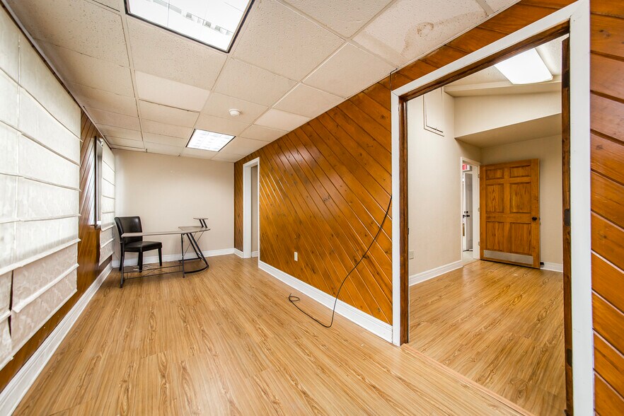 More Photos Of 2911 Pine St, Arkadelphia Medical For Sale