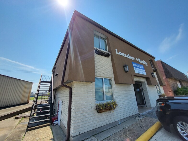 Primary Photo Of 3003 Jean Lafitte Pky, Chalmette Medical For Sale