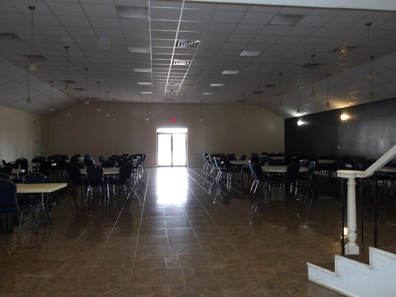 More Photos Of 1 Industrial Pkwy, Rio Hondo Freestanding For Sale