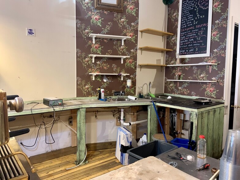 More Photos Of 406 Marcus Garvey Blvd, Brooklyn Storefront Retail Residential For Lease