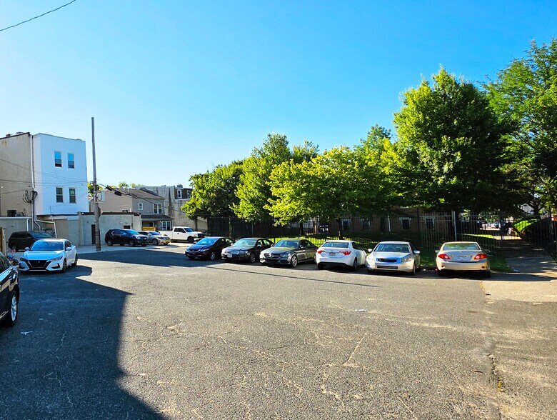 More Photos Of 4408 Lancaster Ave, Philadelphia Apartments For Lease