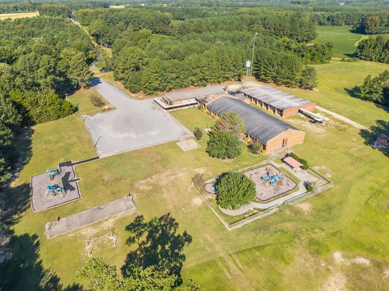 More Photos Of 8967 Cedar Grove School Loop Rd, Nashville Schools For Sale