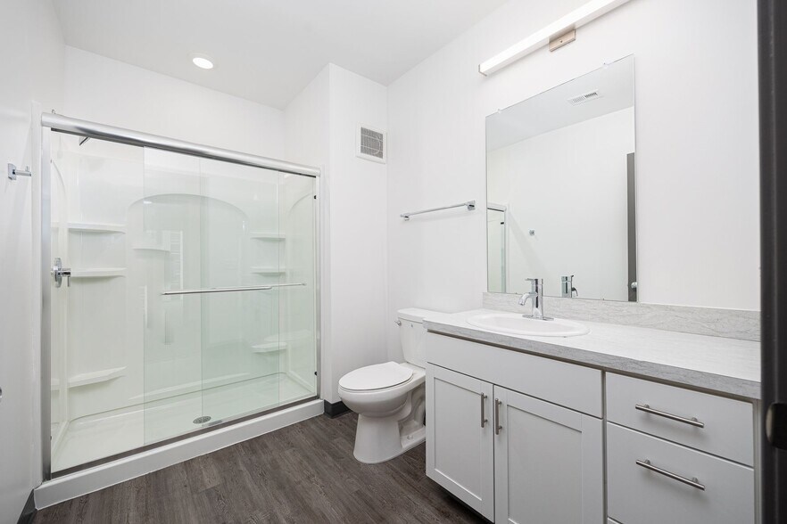 More Photos Of 366 E Broad St, Columbus Apartments For Lease