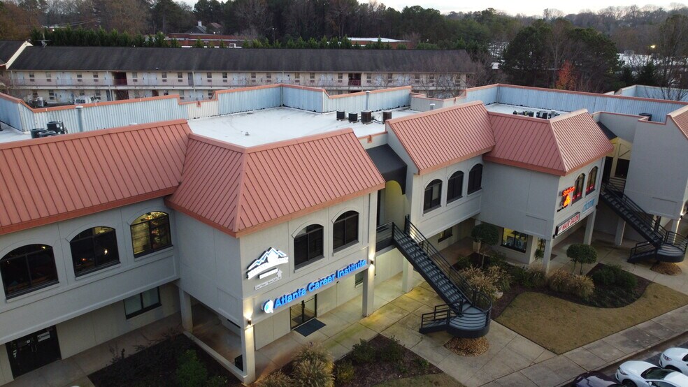 More Photos Of 5380 Peachtree Industrial Blvd, Norcross Storefront Retail Office For Lease