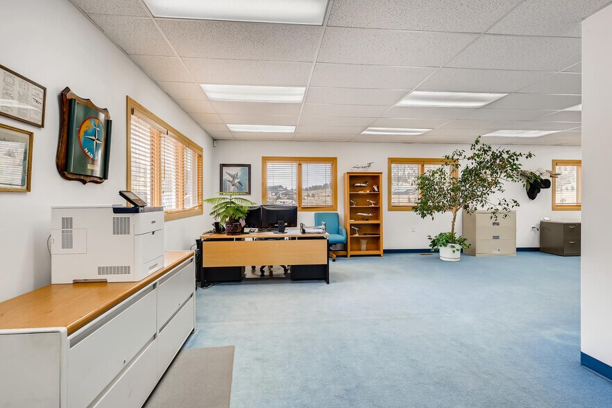 More Photos Of 78 Beaver Brook Canyon Rd, Evergreen Light Manufacturing For Lease