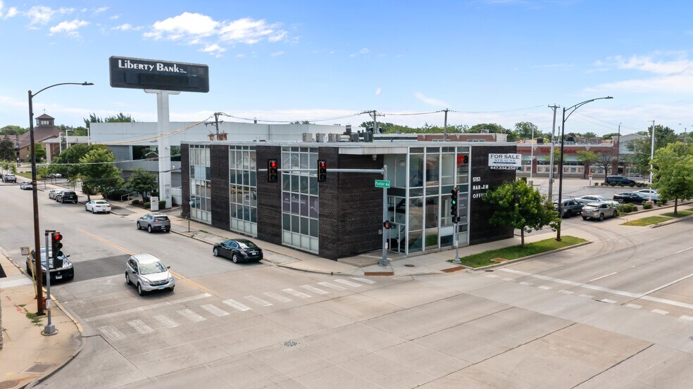 More Photos Of 5151 N Harlem Ave, Chicago Medical For Sale