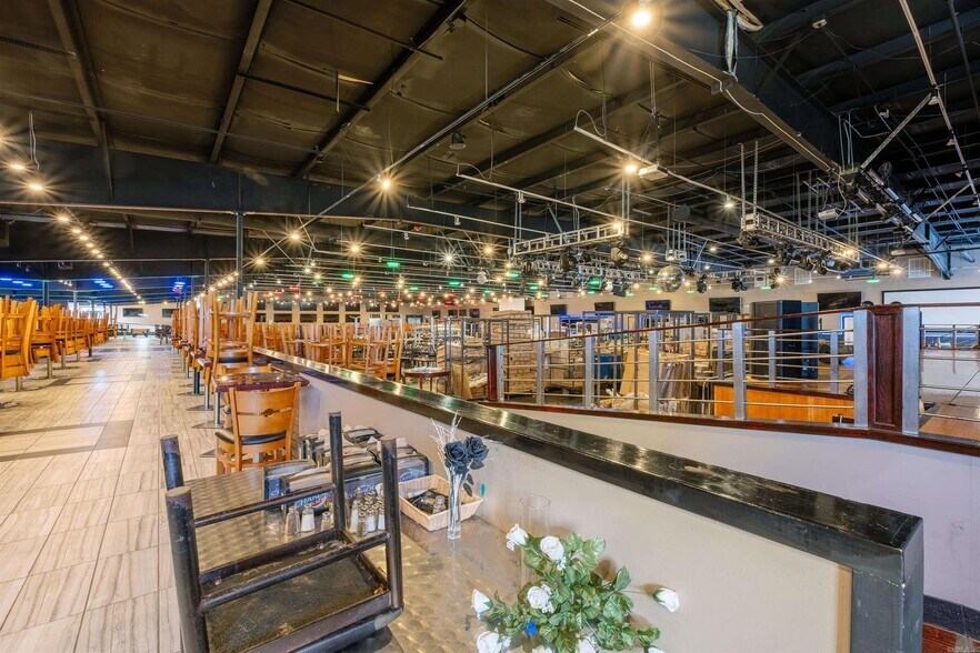 More Photos Of 8624 I 30, Little Rock Restaurant For Sale