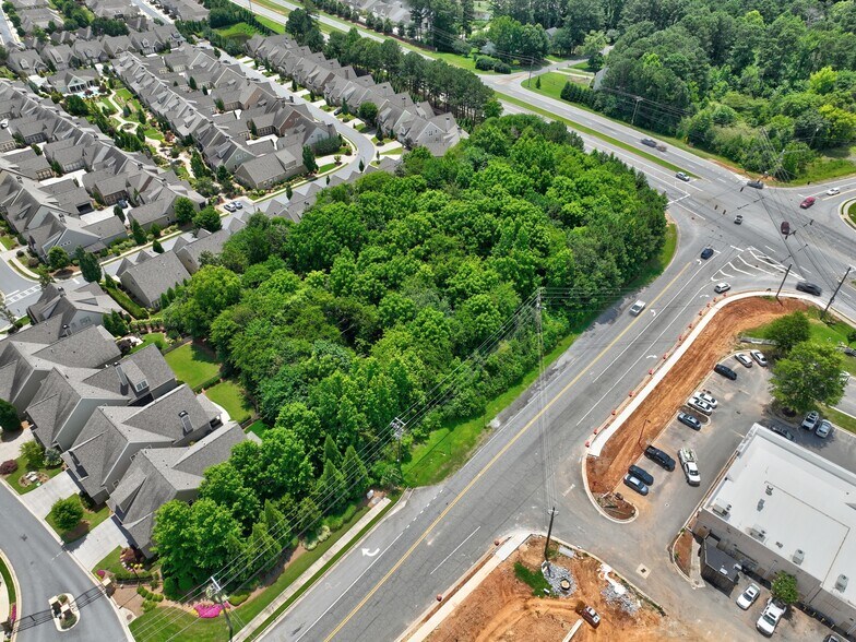 More Photos Of 1299 W Wylie Bridge Rd, Woodstock Land For Lease