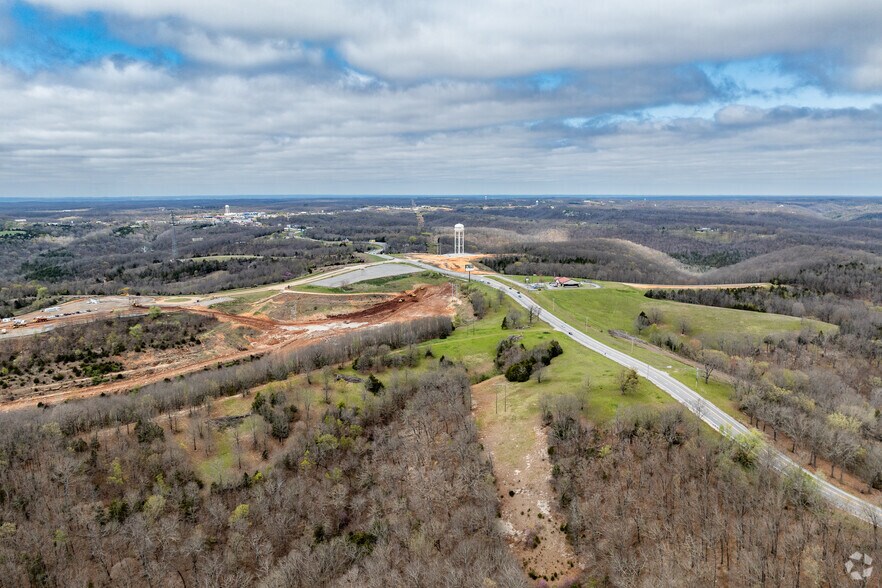 More Photos Of 9748 E State Hwy 76, Branson West Land For Sale