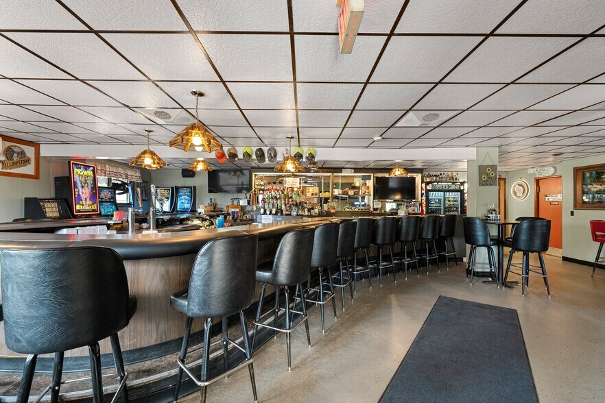 More Photos Of W11466 US Hwy 8, Dunbar Restaurant For Sale