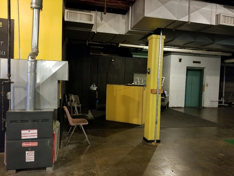 More Photos Of 1131 Central Ave, Middletown Loft Creative Space For Sale