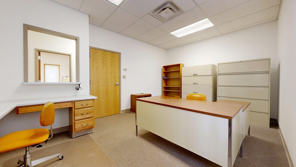 More Photos Of 458 Glessner Ave, Mansfield Medical For Sale