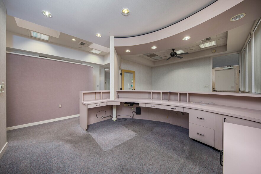 More Photos Of 756 Porter Ave, Stockton Medical For Sale