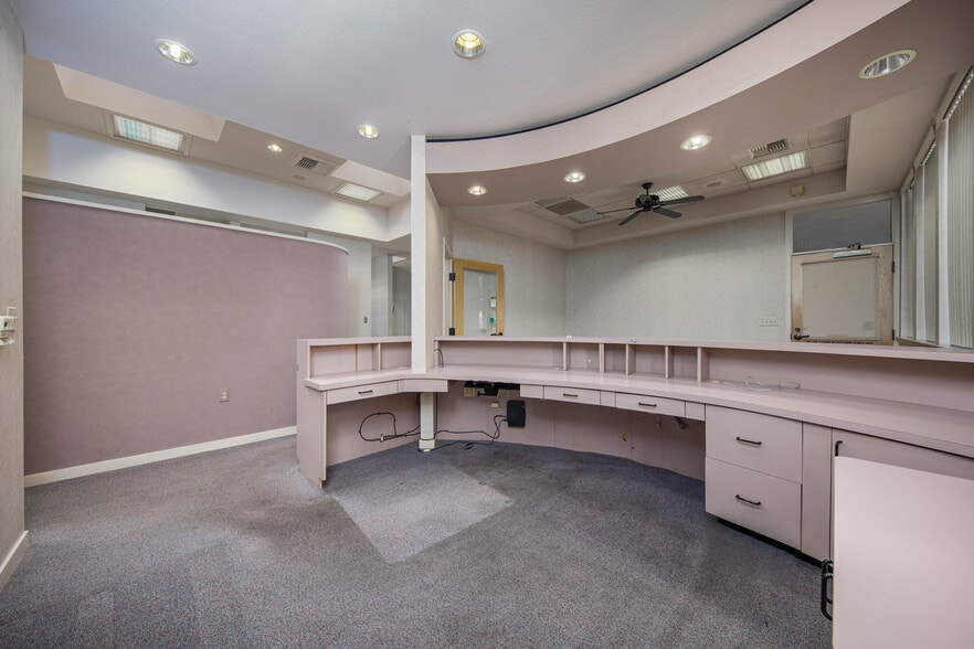 More Photos Of 756 Porter Ave, Stockton Medical For Sale
