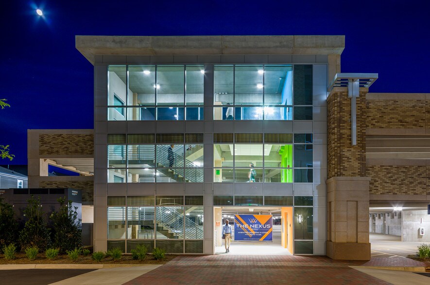 More Photos Of 6325 Ardrey Kell Rd, Charlotte Office For Lease