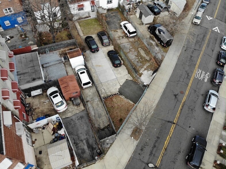 Primary Photo Of 1717 Sexton Pl, Bronx Land For Sale